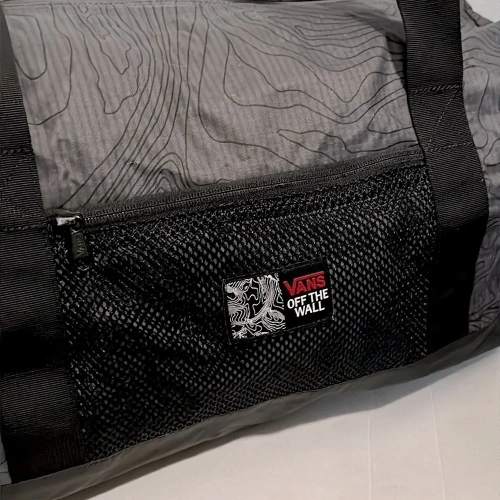 VANS X NATHAN FLORENCE Mala Duffle Vans Collab Nathan Florence Asphalt Black EUC